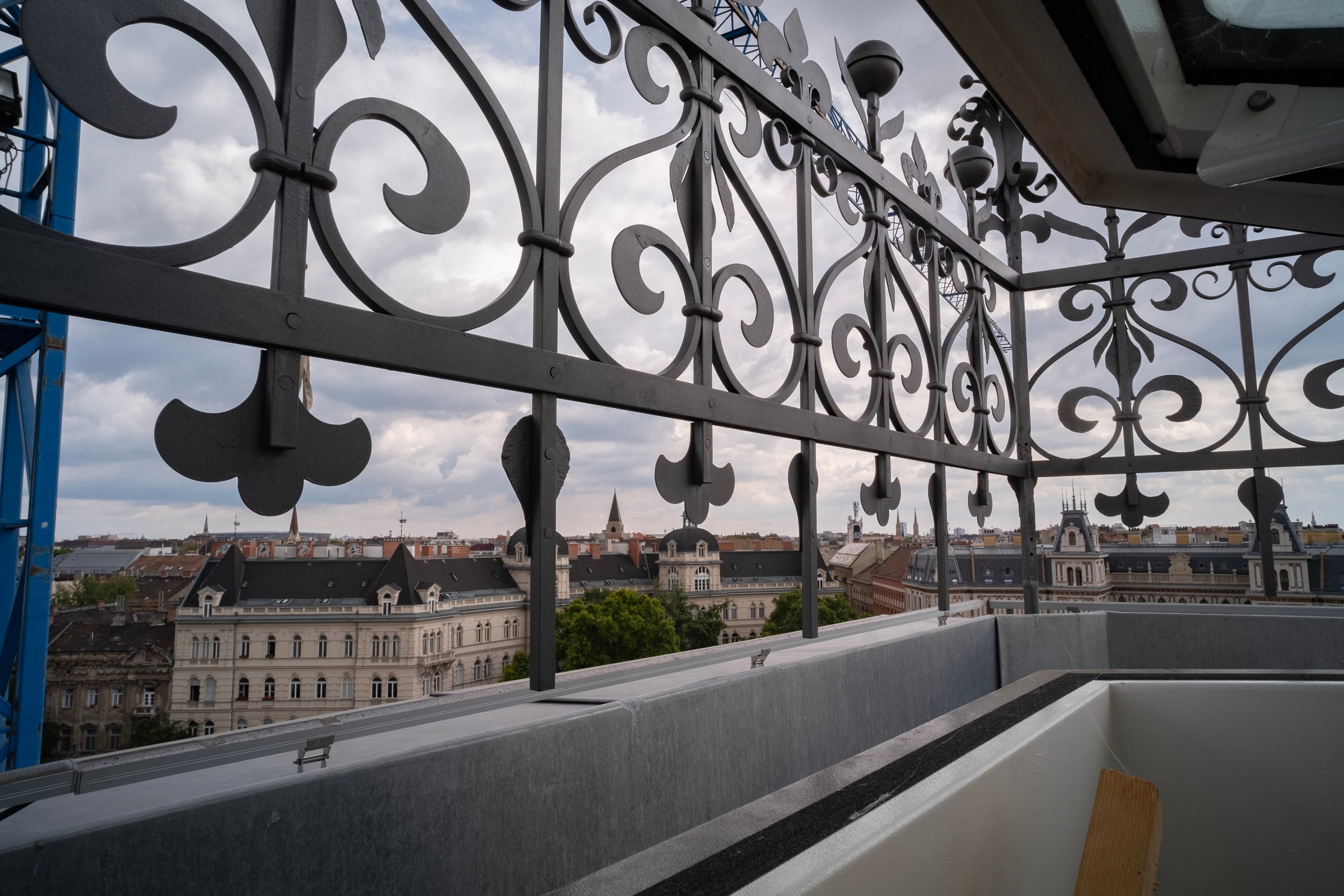 Hübner Udvar - Interior view