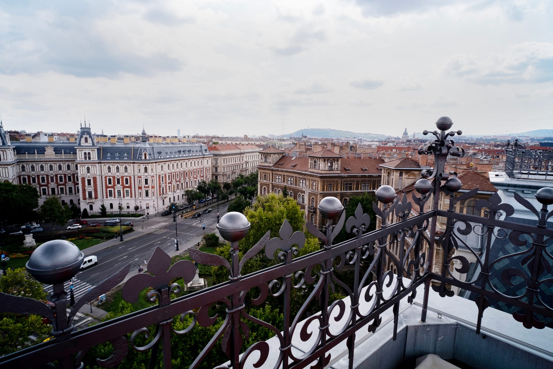 Hübner Udvar - Interior element