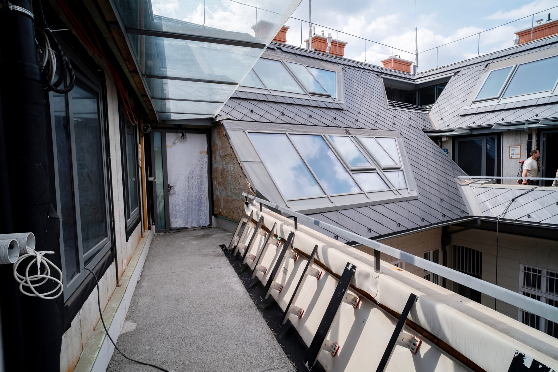 Hübner Udvar - Space view