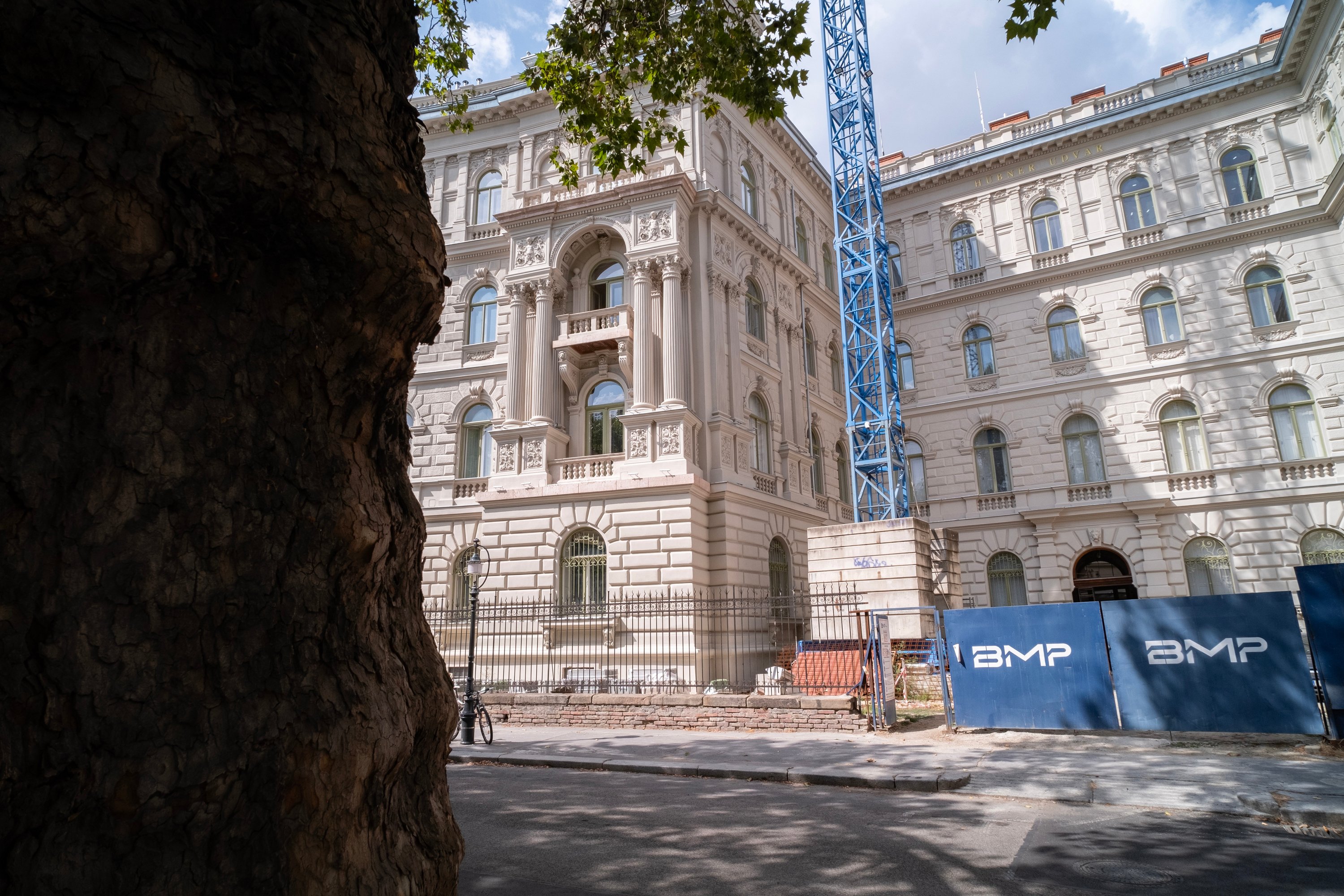 Hübner Udvar - Interior detail